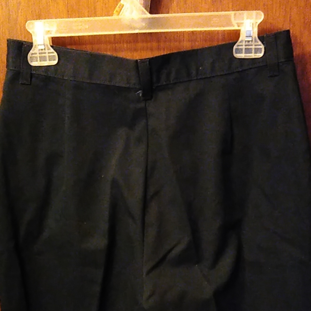 Slacks.  (1)d - Picture 3 of 5